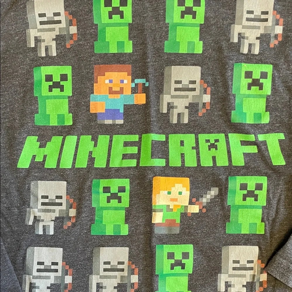 Minecraft graphic Kids Long Sleeve Shirt - Dark Gray size medium